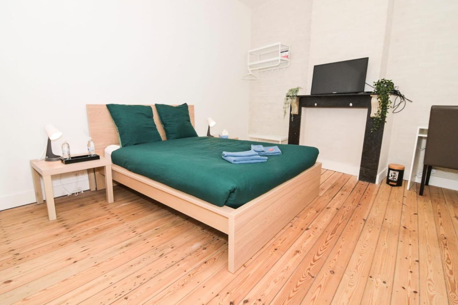 Cozy And Confortable Room Near Brussels Central Station Exterior photo